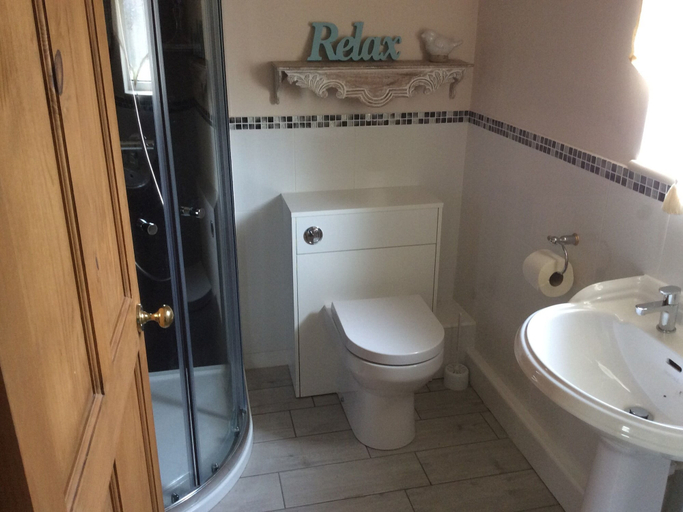 Bathroom 4, Broccoli Bottom, Rutland