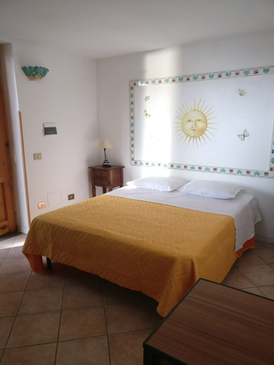 Bedroom 4, Holiday Time Sorrento, Napoli