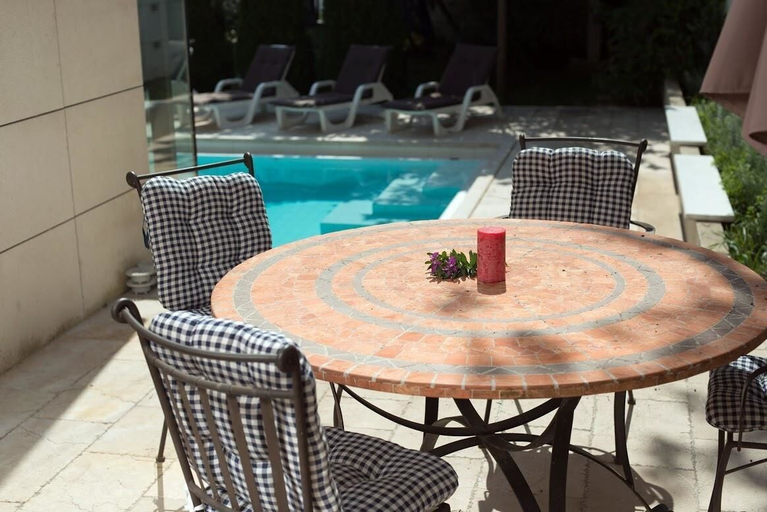 Others 5, Luxury Villa White, Split