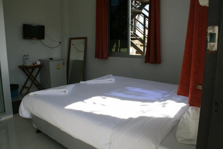 Bedroom 4, Por Ar Yor Resort, Pai
