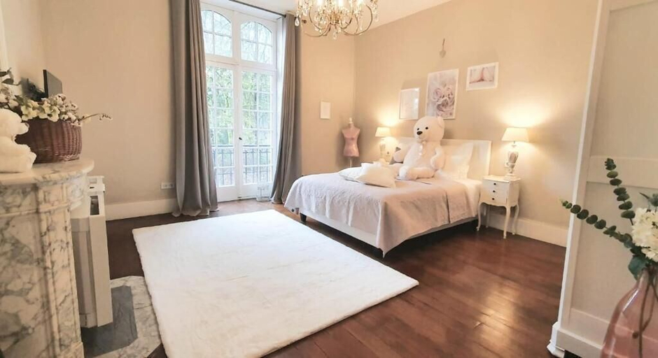 Bedroom 4, Ô Château, Moselle