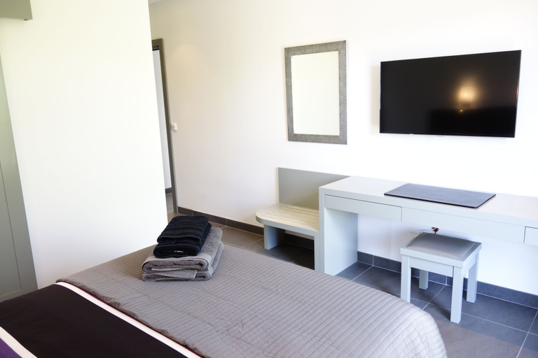 Bedroom 4, Villa Otilia, Var