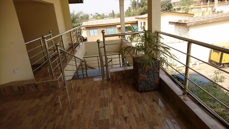 Others 5, The Golden Apple Guest House, Accra