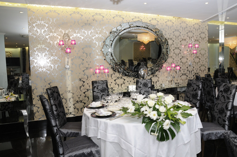 Food & Drinks 5, B&B HOTEL Salamanca Centro Artheus, Salamanca