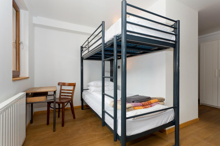 Bedroom 4, Hideout Hostel, Haute-Savoie