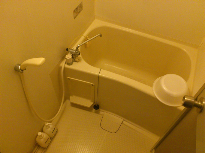 Bathroom 5, Family & bAKpAK Tokyo Hostel, Taitō