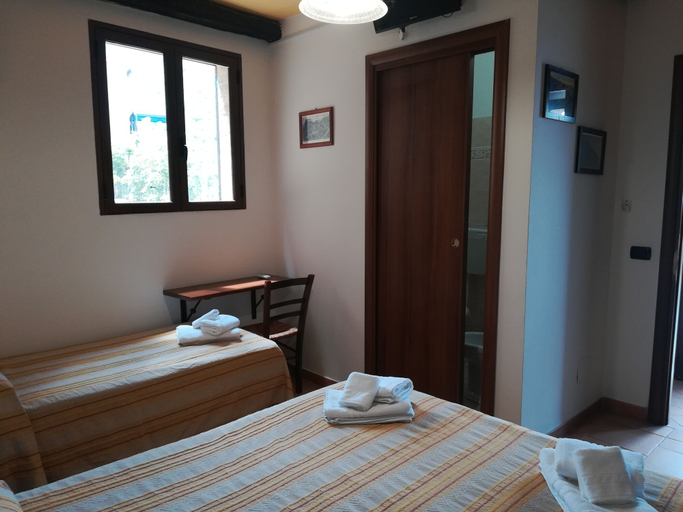 Bedroom 4, B&B La Bastia, Reggio Di Calabria