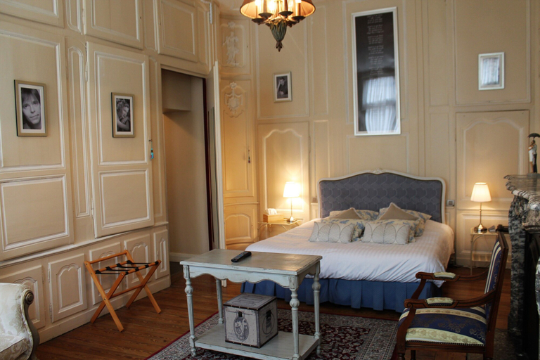 Bedroom 4, Châtellerie de Schoebeque, Nord