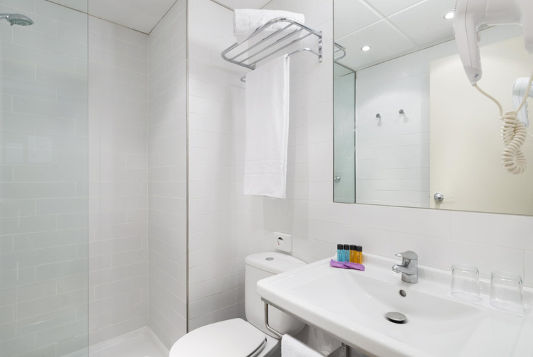 Bathroom 4, Oriente Atiram, Barcelona