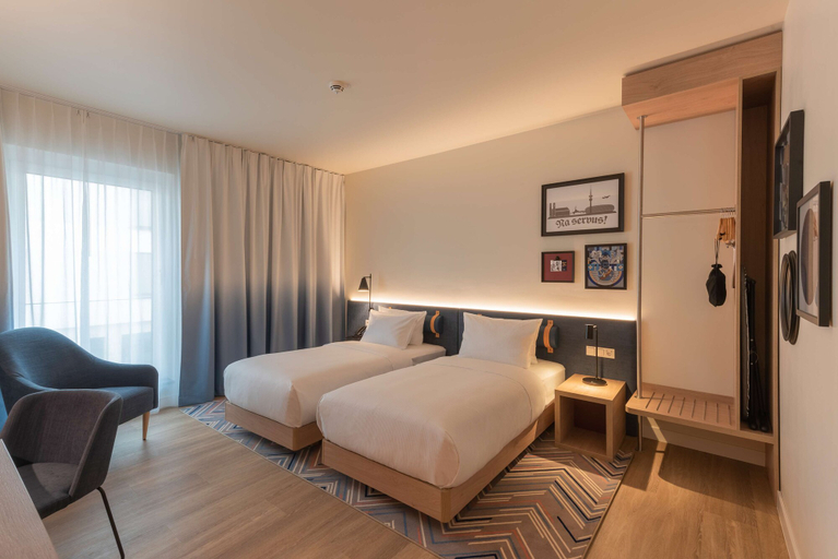 Bedroom 5, Hampton by Hilton Munich City North, München