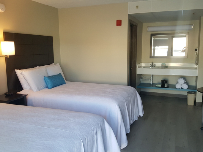 Bedroom 2, The Dunes Rehoboth Beach, Sussex