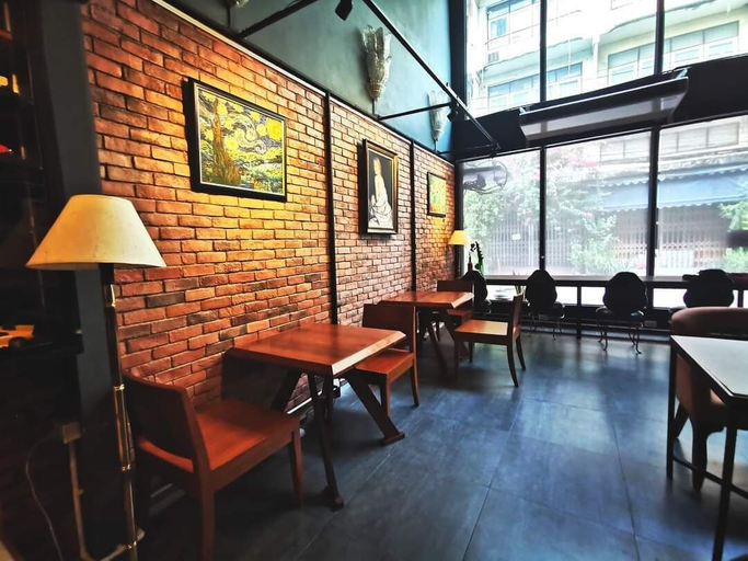 Food & Drinks 5, The 92 residence, Bang Plad