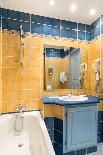 Bathroom 5, Best Western Hotel des Orangers, Alpes-Maritimes