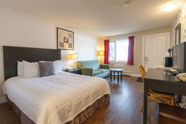 Bedroom 3, Hotel Moncton, Westmorland