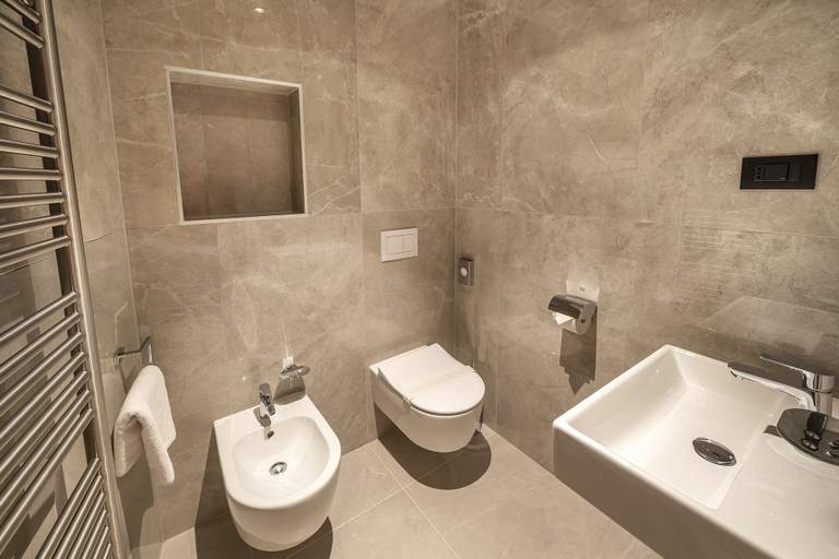 Bathroom 5, Hotel Riva, Malinska-Dubašnica