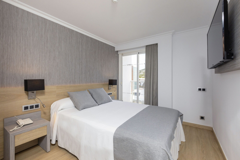 Bedroom 3, Hotel Simbad, Baleares