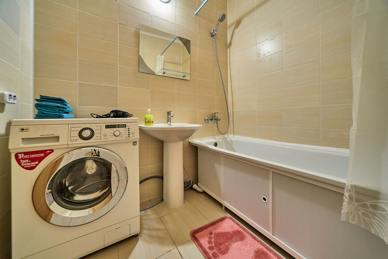 Bathroom 3, Apartment Vesta near prospect Slavy, Sankt-Peterburg gorsovet