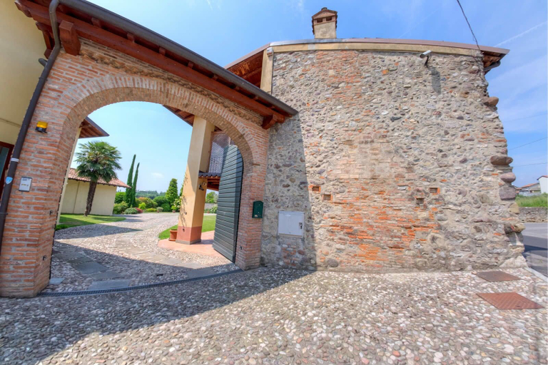 Exterior & Views 2, Agriturismo Villa Antonella, Brescia
