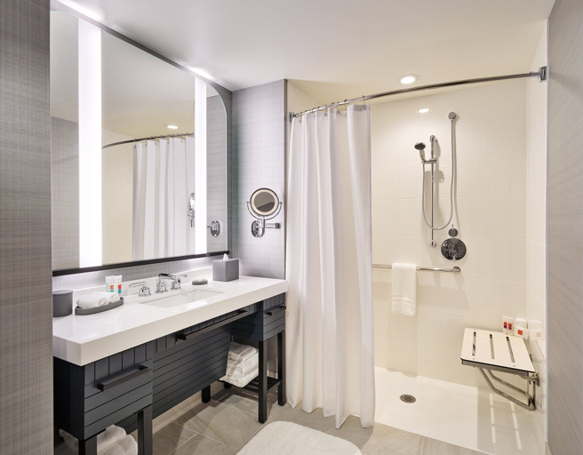 Bathroom 5, Loews Kansas City Hotel, Kansas City