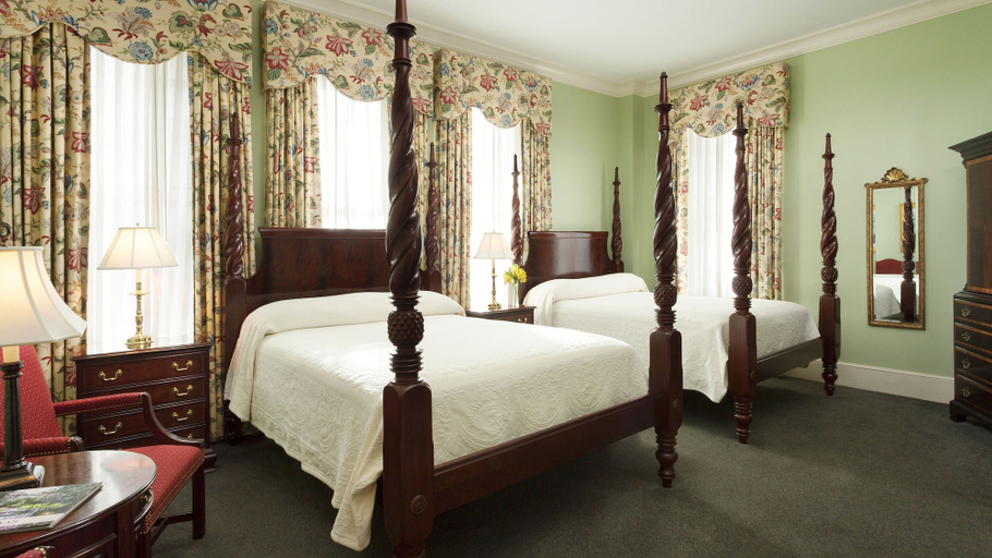 Bedroom 2, Planters Inn on Reynolds Square, Chatham
