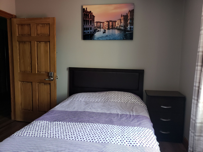 Bedroom 2, Hepworth Hostel, Bruce