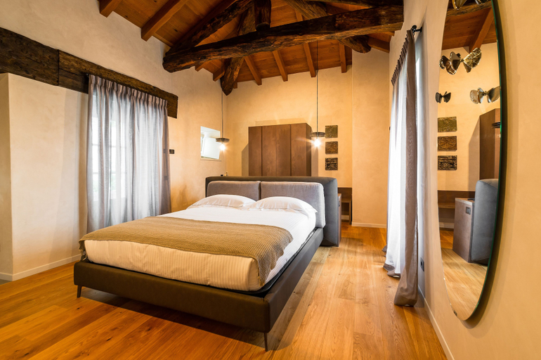 Bedroom 2, Relais San Vigilio al Castello, Bergamo