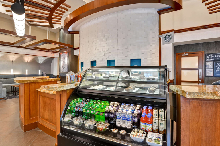 Food & Drinks 5, Hyatt Place Birmingham/Hoover, Jefferson