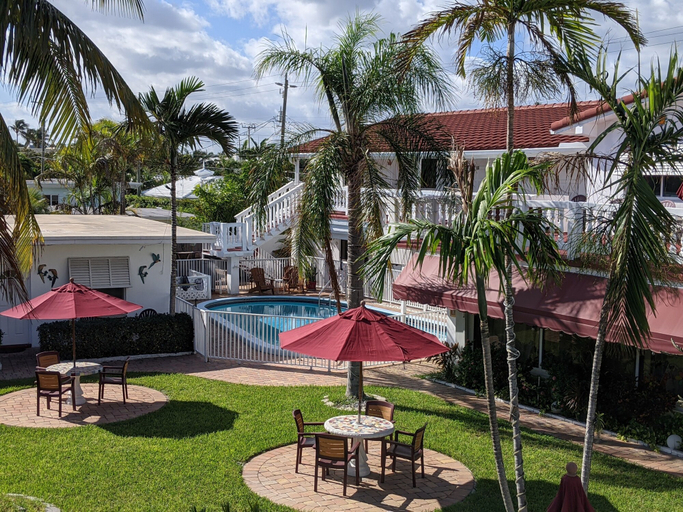 Others 1, Breakaway Inn, Broward