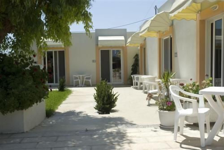 Exterior & Views 2, Meliton Hotel, South Aegean