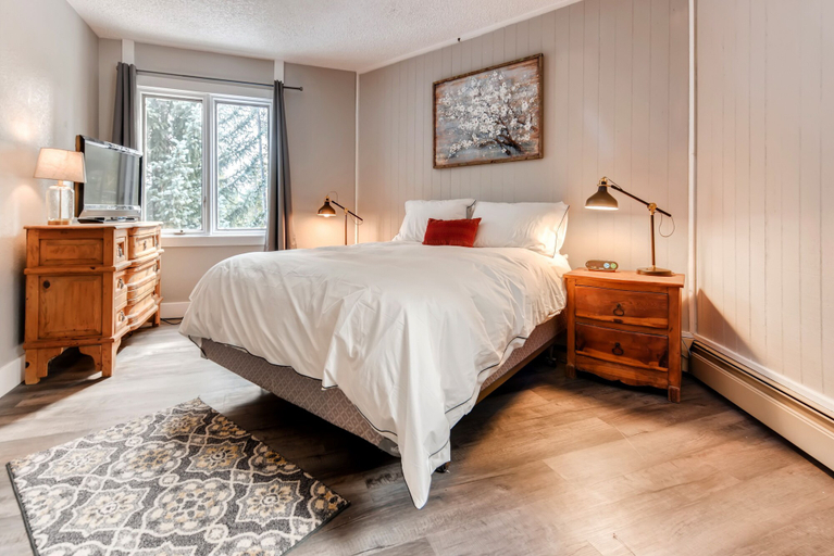 Bedroom 3, Gold Camp Condominiums by CRMR, Summit