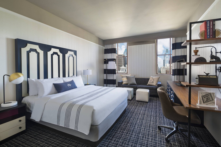 Bedroom 3, The Notary Hotel, Philadelphia, Autograph Collection by Marriott, Philadelphia