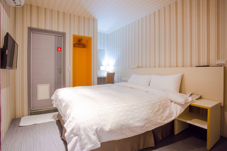 Bedroom 3, Yung An Business Hotel, Yulin