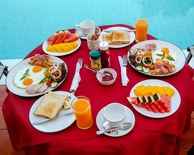 Food & Drinks 5, Wayla Villa Maikhao Beach, Phuket Island