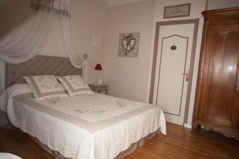 Bedroom 3, Les Jarrières, Indre-et-Loire