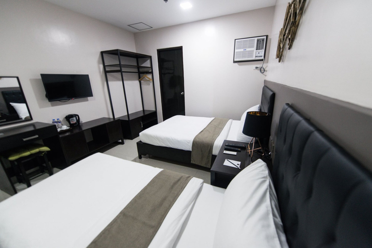 Bedroom 3, Bumble V Hotel Subic, Olongapo City