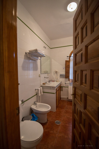 Bathroom 5, Hotel Rural Las Navas, Badajoz