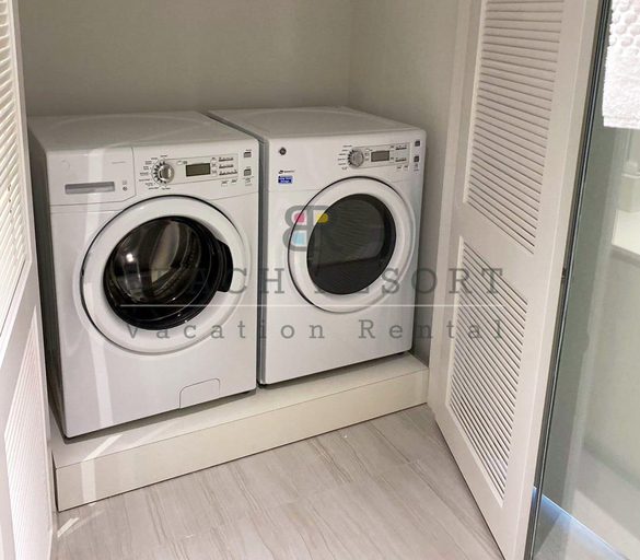 Bathroom 5, HYDE Beach House Resort Rental, Broward