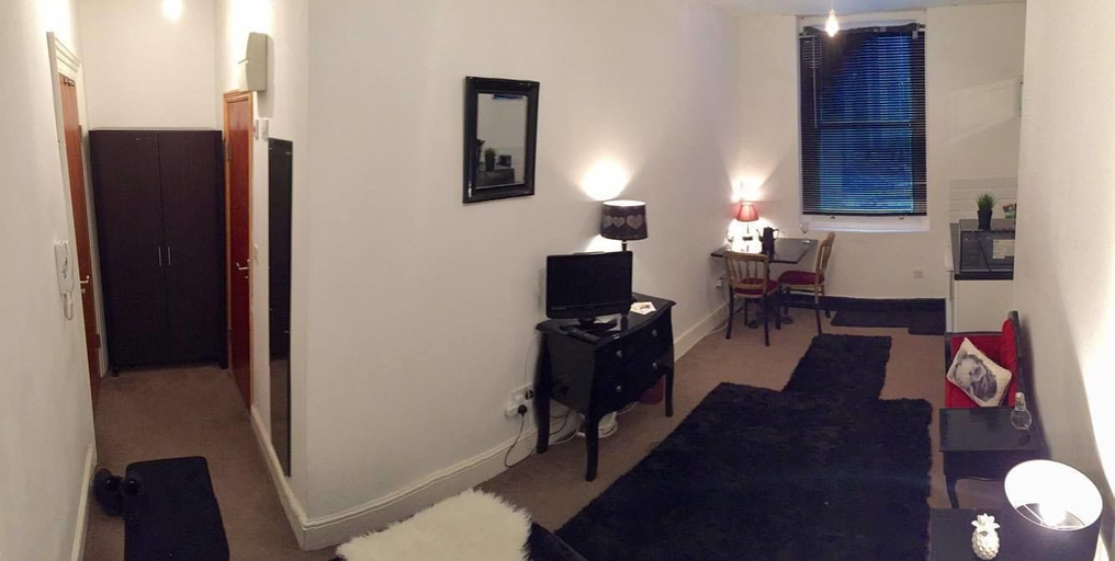Others 5, 101 STAY, London