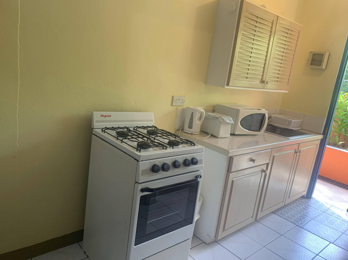 Others 5, Cool Running Apartments