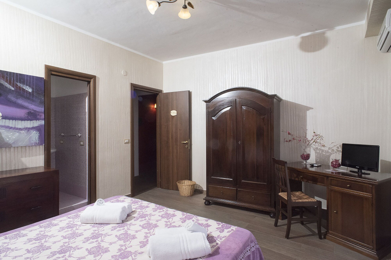 Bedroom 3, Affittacamere Prestige, Trapani