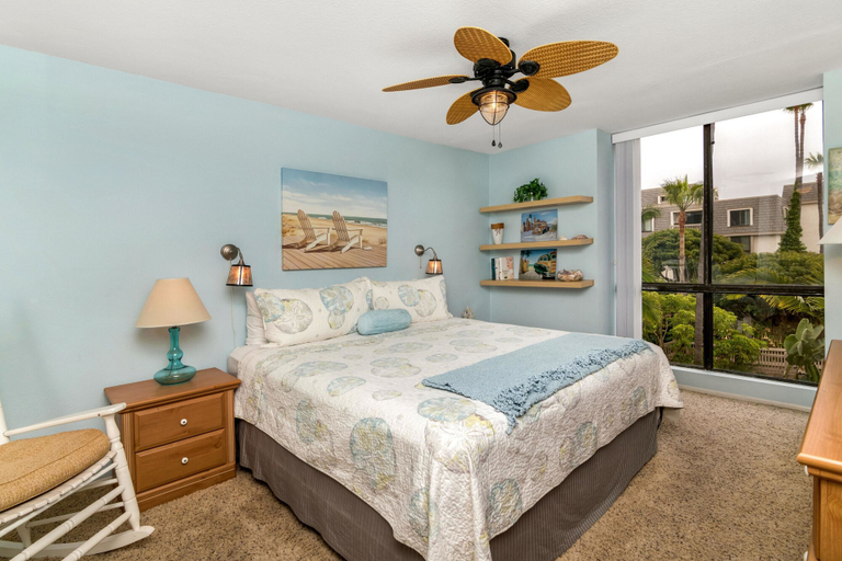 Bedroom 2, Paradise Found, San Diego