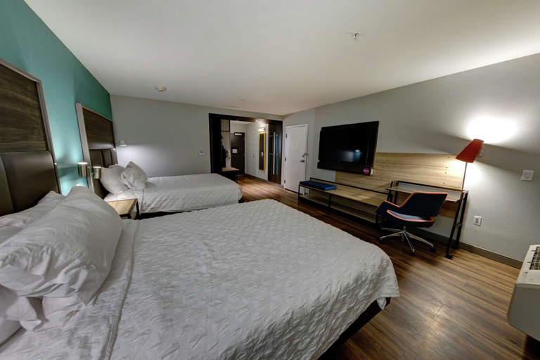 Bedroom 3, Tru by Hilton Georgetown, Sussex