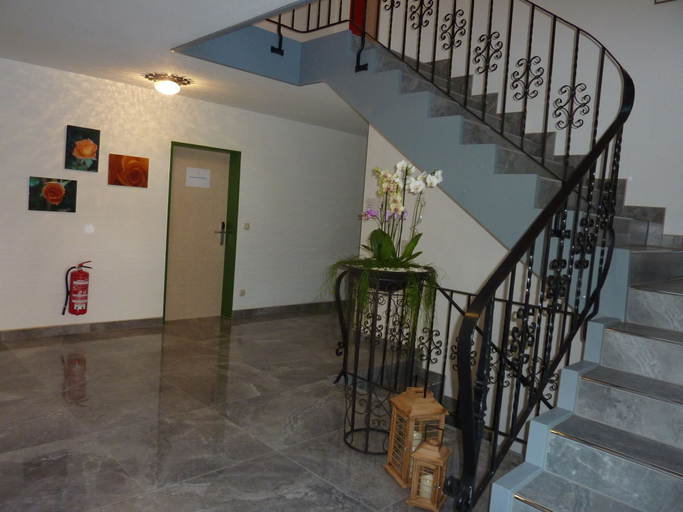 Others 5, Apartmenthaus Sonnenschein, Traunstein
