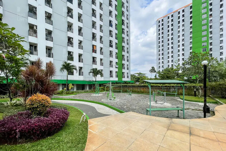 RedLiving Apartemen Green Lake View Ciputat - Farida Property Tower E, Tangerang Selatan