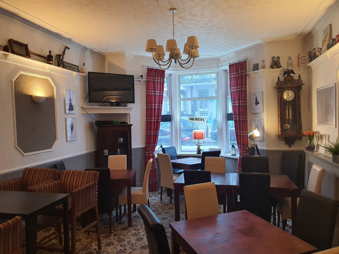 Food & Drinks 5, Newholme Hotel, Blackpool
