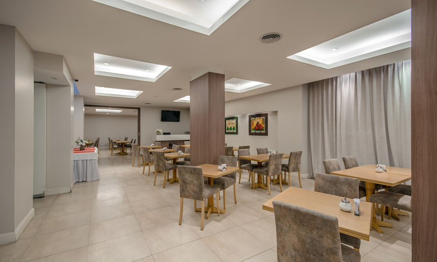 Food & Drinks 5, Sennac Hotel, General Pueyrredón