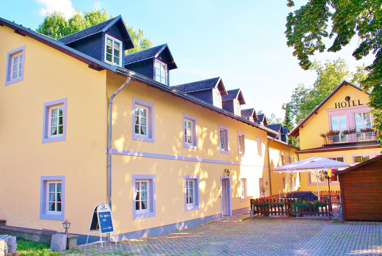 Exterior & Views 2, Hotel Alttolkewitzer Hof Dresden, Dresden
