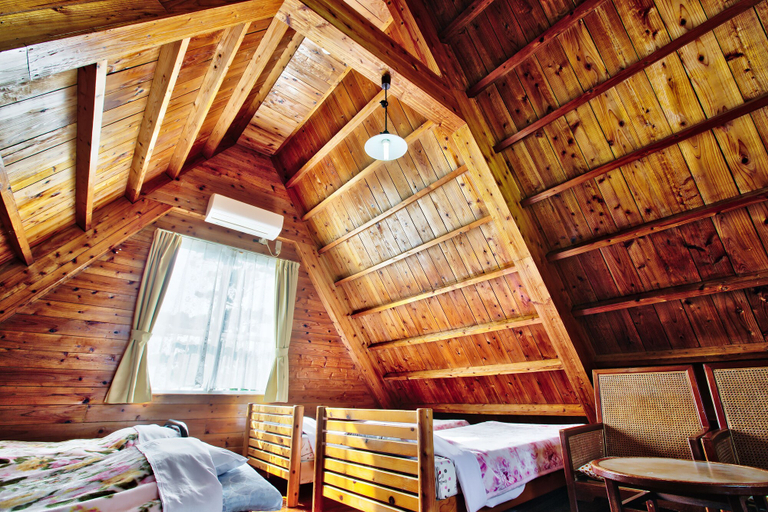 Bedroom 2, Pension Ilmare, Onna