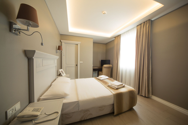 Bedroom 2, Semsan Hotel, Beşiktaş