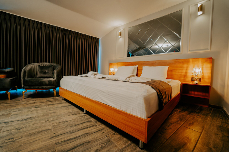 Bedroom 5, Grand Quars Hotel, Avcılar